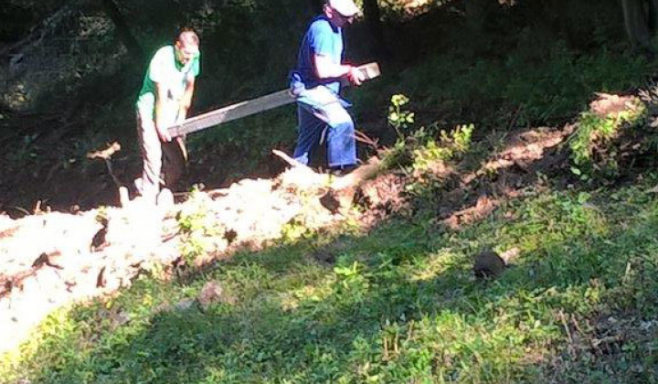 Brigáda na rekonštrukcii/úprave prameňov